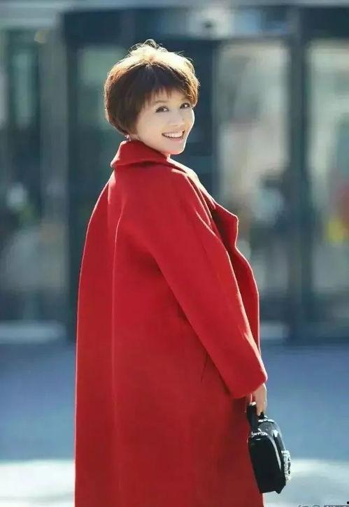 程愫生活照街拍,生活照中的自然魅力