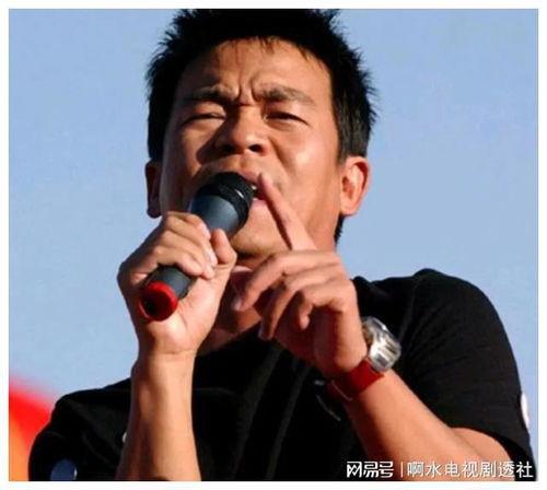 孙浩家庭背景,出身名门，砥砺前行，谱写家族辉煌新篇章