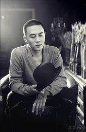 杜淳近日照片,帅气依旧风度翩翩