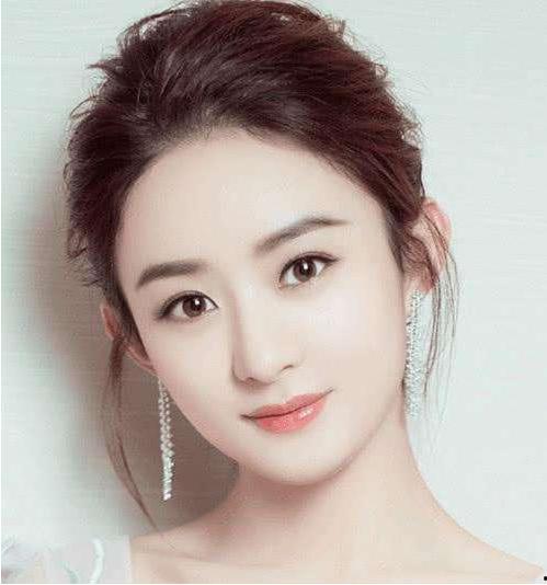 赵丽颖之前的照片,时光荏苒，美丽依旧